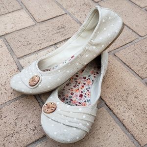 Roxy Flats Size 8 - 8 1/2